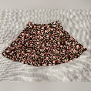LIKE NEW Floral Skater Girl Skirt with Elastic Waist